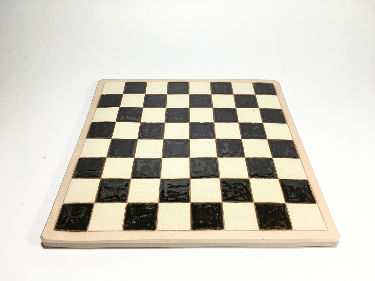 Ceramic chessboard - Nghich Dat - Clay Play